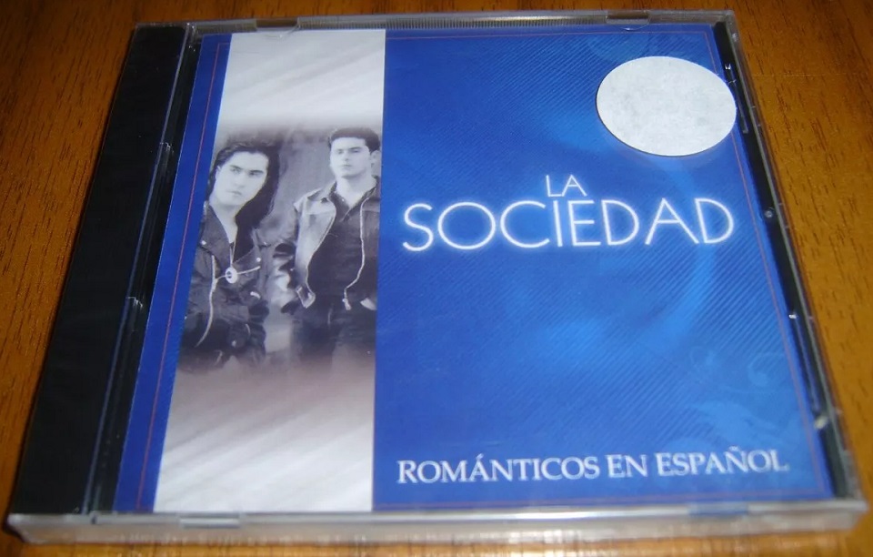 LA SOCIEDAD - ROMANTICOS EN ESPAÑOL (CD)