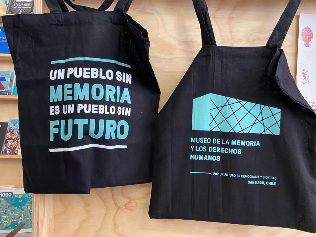 BOLSA UN PUEBLO SIN MEMORIA