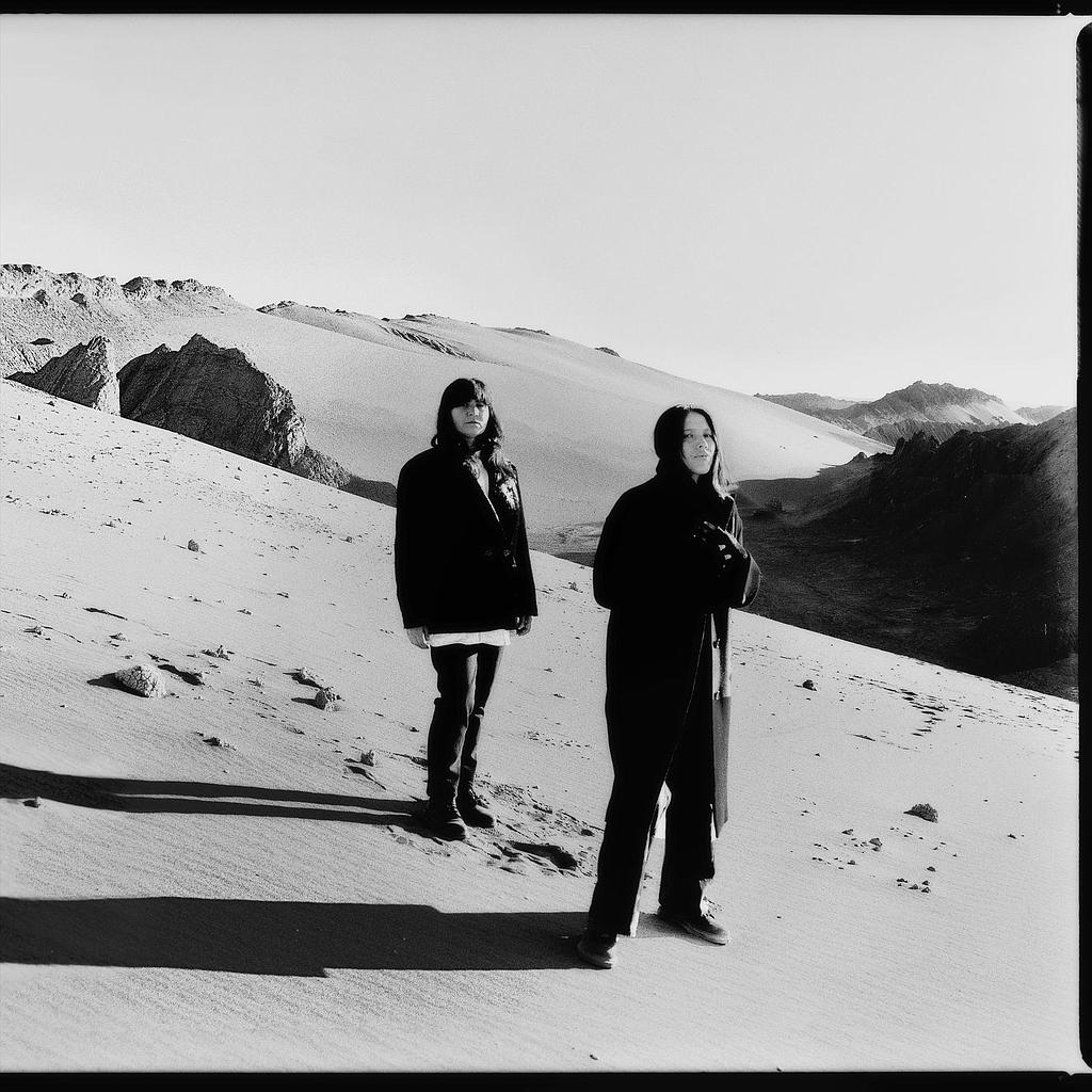 EL CALOR DE UN SOL QUE ACABA DE MORIR (LP)